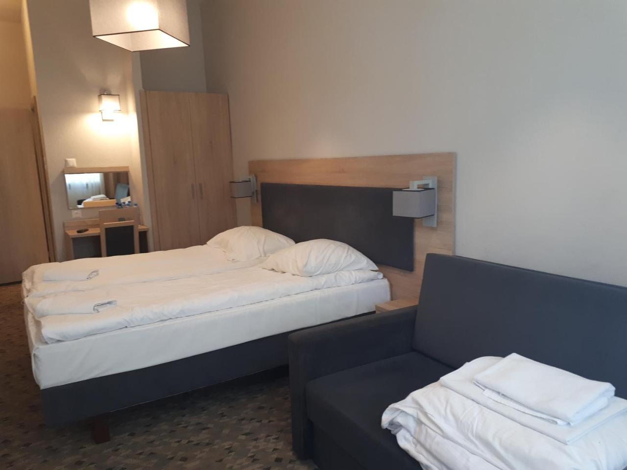 Centrum Trzy Jeziora Wielen 3*